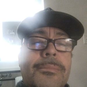 Meet your Posher, Phillip